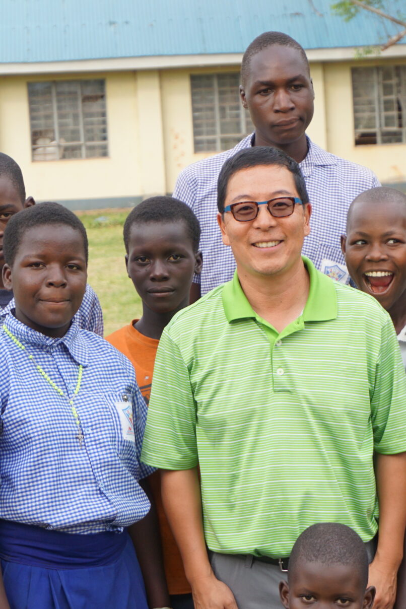 Kyle Matsuba with students in Gulu, Uganda, June 2016. Photo by Janet Alimocan